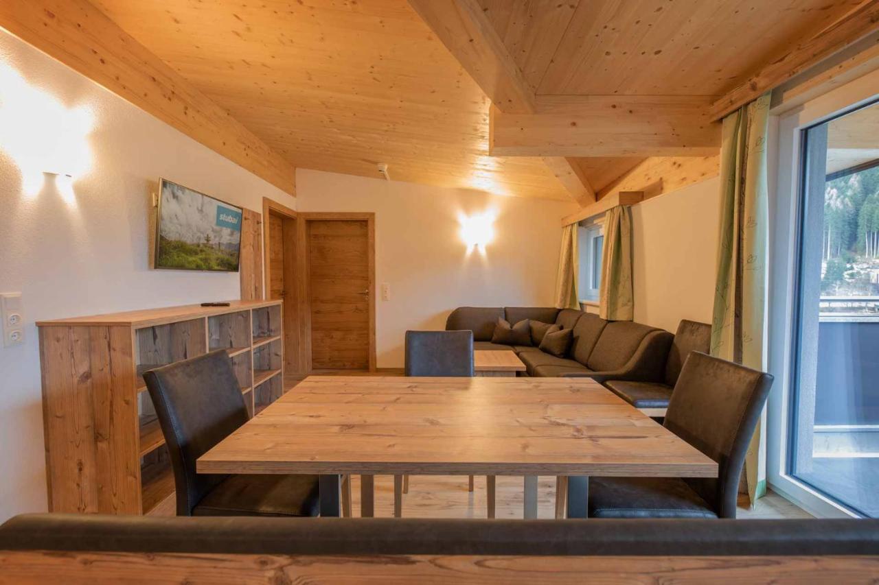 Ferienhaus Gipfelblick Нойщифт им Щубайтал Екстериор снимка