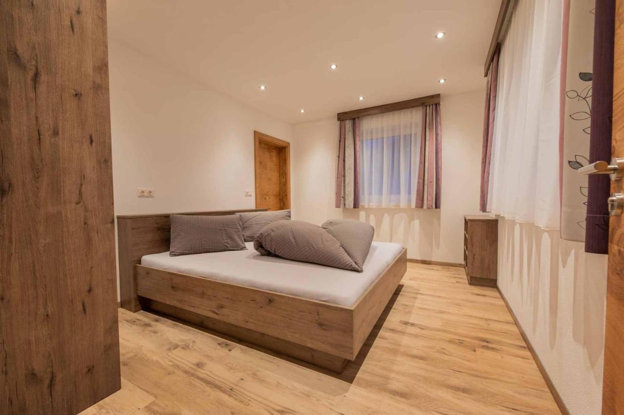 Ferienhaus Gipfelblick Нойщифт им Щубайтал Екстериор снимка